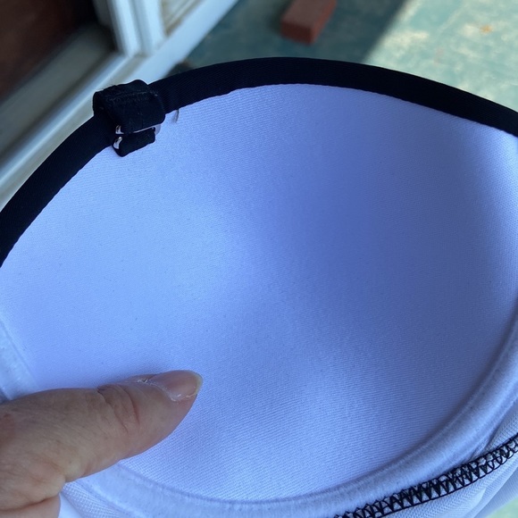 Yonique swimsuit (NWT)‎ medium - Picture 6 of 6